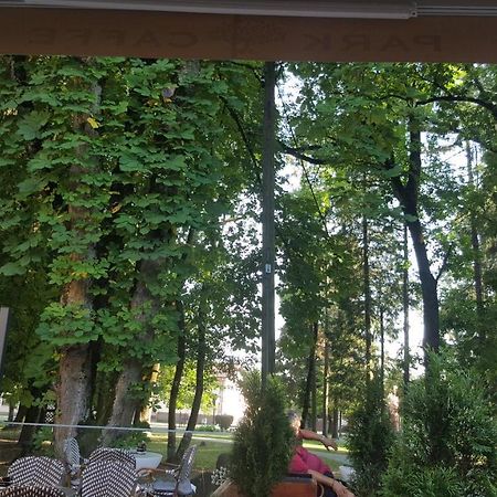 Park Rooms Dugo Selo Екстериор снимка